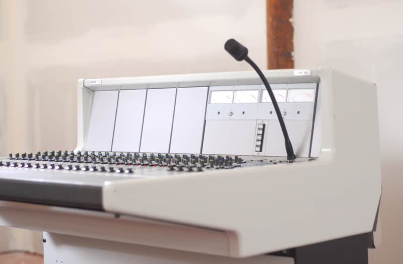 1970's Philips LDC25 Vintage Recording Console, 24x4 Neve Api image 1