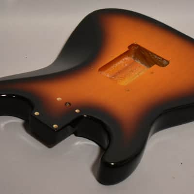 1994 Fender USA 40th Anniversary American Standard Stratocaster Body Sunburst image 7