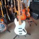 Fender Standard Jazz Bass 2025 - Present - Olympic White