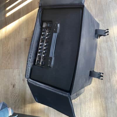 Roland AC-90 Acoustic Chorus 2-Channel 90-Watt 2x8" Acoustic Guitar Combo 2007 - Present - Black image 2