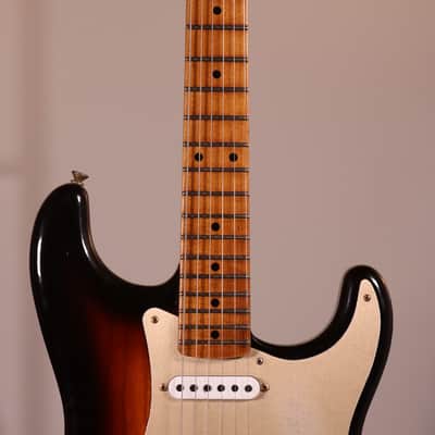 Fender Custom Shop LTD 1954 Roasted Stratocaster Journeyman Relic - Roasted Maple Fingerboard, Wide-Fade 2-Color Sunburst image 5
