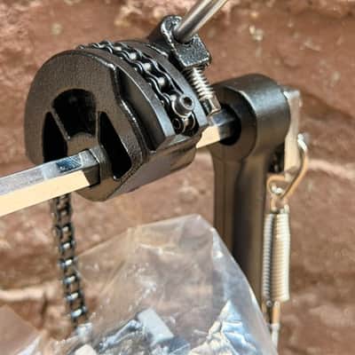 Traps Single Chain Bass Drum Pedal image 7