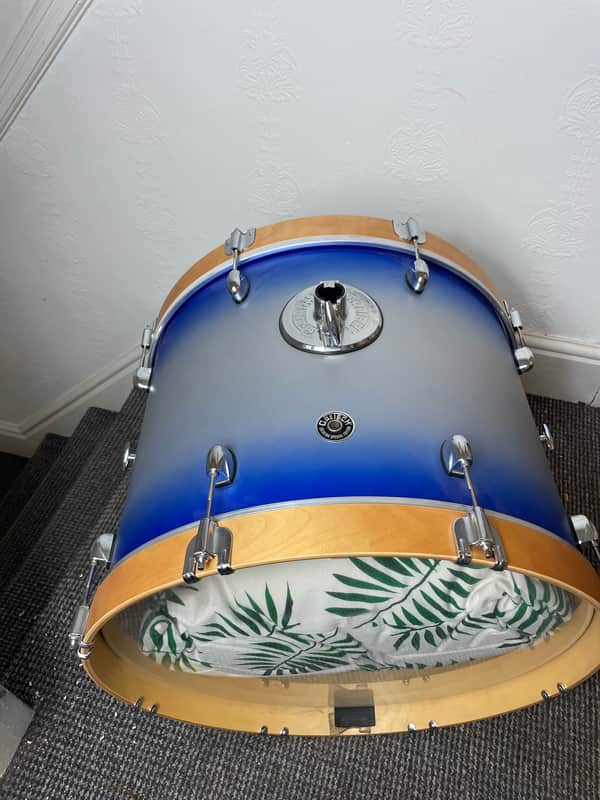 Gretsch CS1-E625 Catalina Special Edition Round Badge 7x10 / 8x12 / 16x16 / 16x22 / 5.5x14" 5pc Drum Kit 2019 - Blue Silver Duco image 1