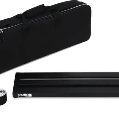 Pedaltrain Metro Max 28-inch x 8-inch Pedalboard with Soft Case image 1