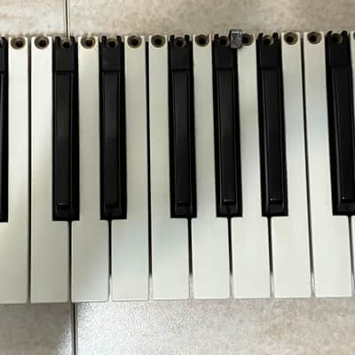 Elka Omb 5 (Original spare part) Untested!