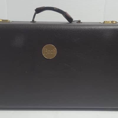 Martin IMPERIAL , TRUMPET W double Reverse LP tuning slide , 2 Mouthpieces and Hard case 1952 - Clear Lacquer image 23