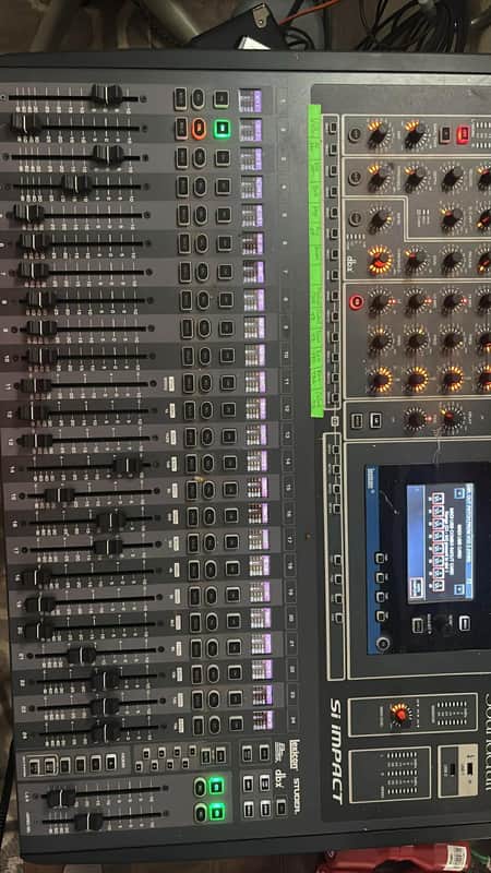 Soundcraft Si Impact 32-Channel Digital Mixer 2010s - Black image 1