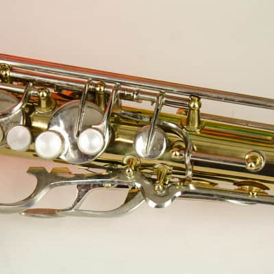 Used 1969 Conn 10M Tenor Saxaphone, Hard Case image 7