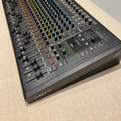 Mackie Onyx24 24-Channel Analog Mixer with Multitrack USB 2021 - Present - Dark Gray image 3