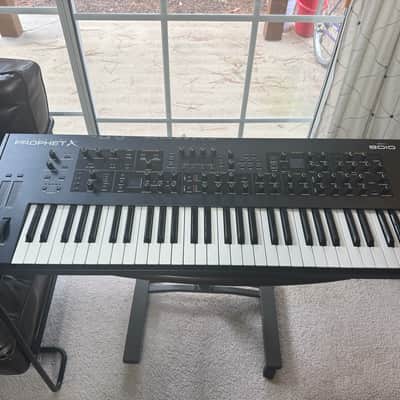 Sequential Prophet X 61-Key 16-Voice Polyphonic Synthesizer 2018 - Present - Black