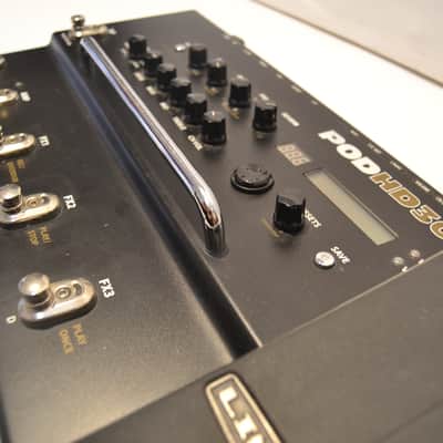 Line 6 POD HD300 Multi-Effect and Amp Modeler 2010s - Black image 3