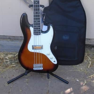 2023 Fender Gold Foil Jazz Bass - 2-Tone Sunburst - w/Bag - Jbass - 014-0711-303 image 2
