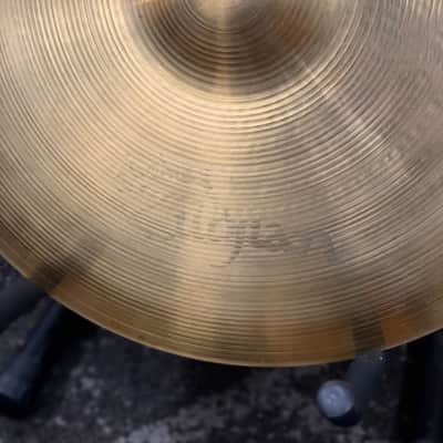 Zildjian 16" A Series Medium Thin Crash Cymbal - 2002 image 4