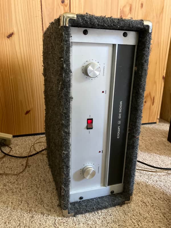 Crown DC 300A 2-Channel Power Amplifier | Reverb