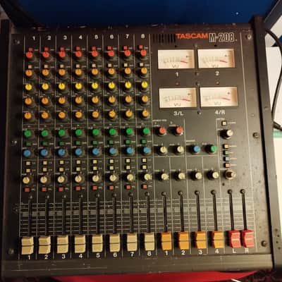 TASCAM M-208 - Gearspace