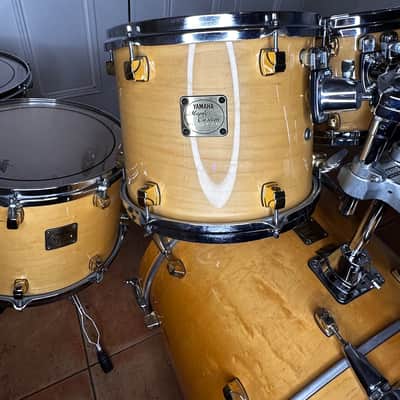 Yamaha Maple Custom 12" x 10" Tom Natural (Blonde) Gloss Finish Bronze Lugs image 2