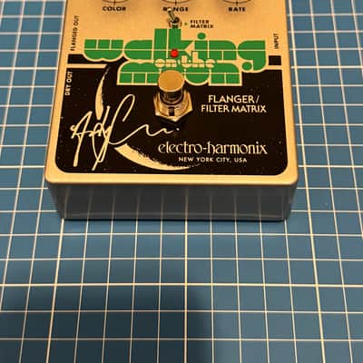 Electro-Harmonix Walking On The Moon Andy Summers Flanger / Filter Matrix Electric Mistress image 2