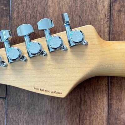 Suhr Classic T Antique Electric Guitar 2-Tone Tobacco Burst 87819 image 10