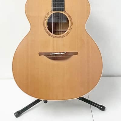 2014 Lowden O-22x Natural Acoustic Guitar Cedar/Mahogany w/ OHSC Ireland image 5