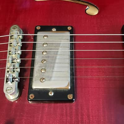 Hofner Contemporary Series Verythin with Rosewood Fretboard 2006 - 2019 - Transparent Red image 4