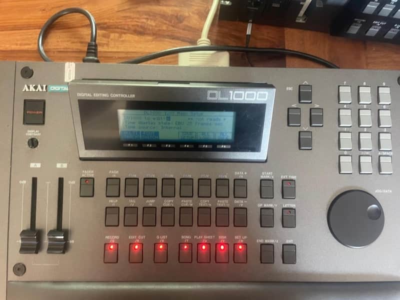 Akai DL1000 image 1