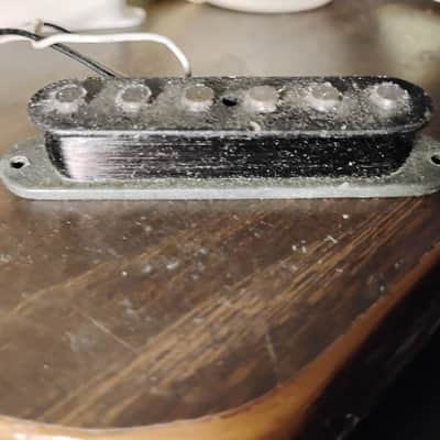 Fender Stratocaster Pickup 1979 Original Vintage grey bobbin USA Part, works perfectly, 5.7k ohms, for luthier project restoration restore image 6