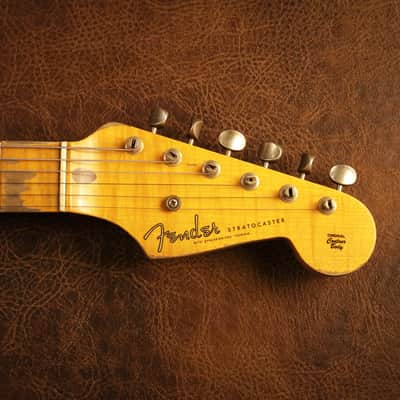 Fender Custom Shop 1954 Stratocaster Heavy Relic in Aged Desert Tan over 2-tone Sunburst image 7
