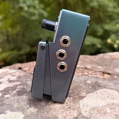Boss IR-2 Amp & Cabinet Simulator Pedal image 3