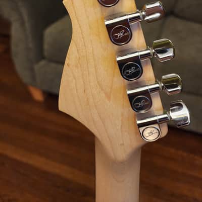 G&L Legacy USA 2010 - Vintage White image 6