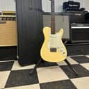 Fender Bullet Deluxe with Rosewood Fretboard 1981 - 1982 - Ivory