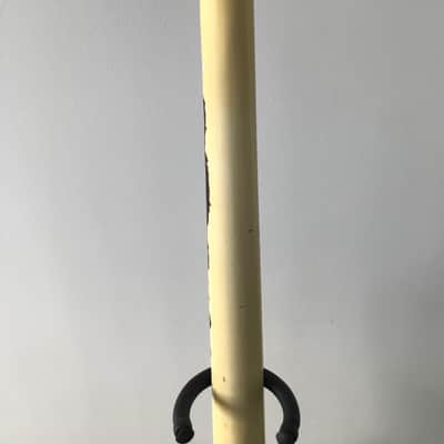 1989 Gibson Thunderbird white color image 23