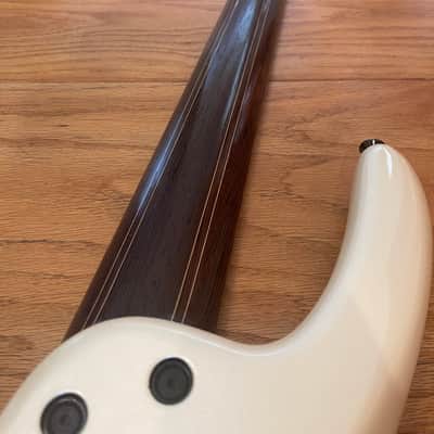 Roscoe Century Signature 5 - White Pearl image 5