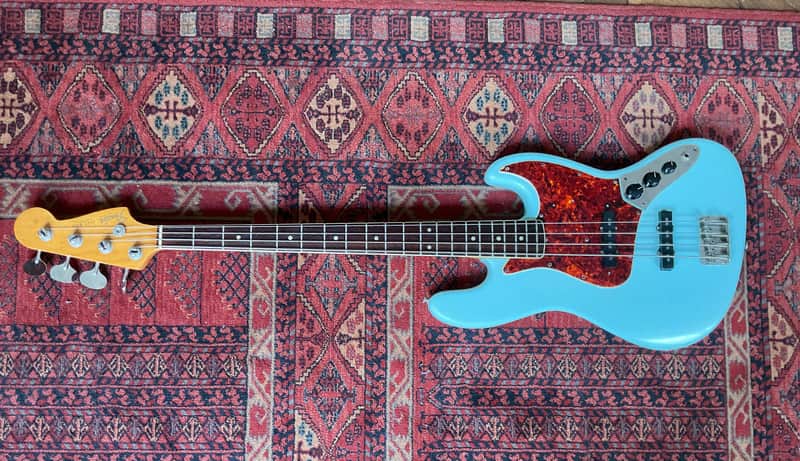 Fender Jazz Bass 1966 - Sonic Blue refin - Good