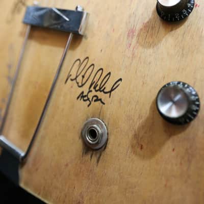 Mid 70s Gibson ES 335 Signed by AC/DC image 11