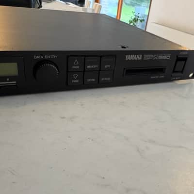 Yamaha SPX990 Professional Multi-Effect Processor 1990s - Black image 5