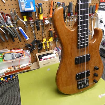 Gibson Bass IV 1987 - Natural Mahogany image 3