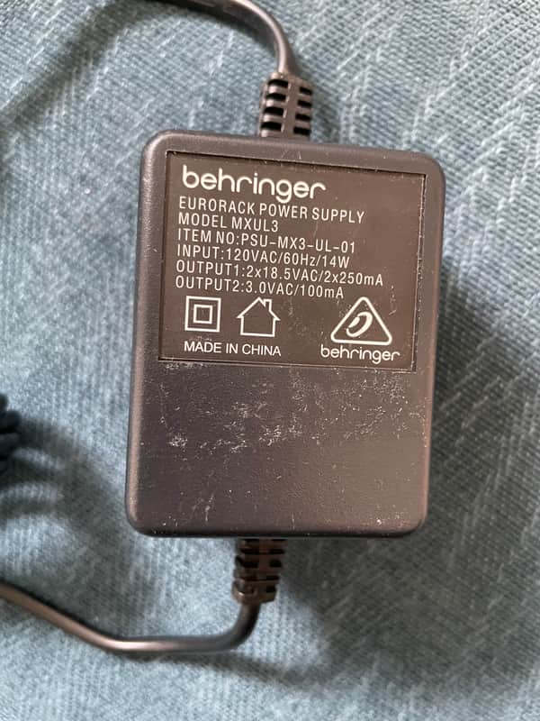 Behringer Eurorack Power Supply MXUL3 image 1