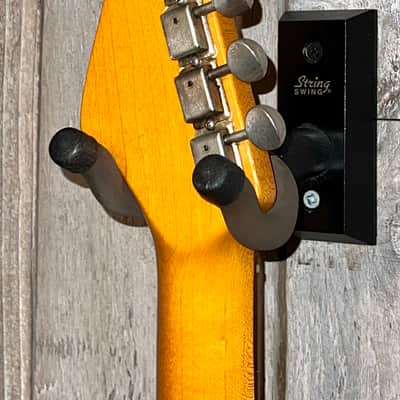 1984 Fender American Vintage Reissue AVRI '62 Stratocaster 3-Tone Sunburst (Fullerton Plant) Includes OHSC & Pro Setup ! image 15