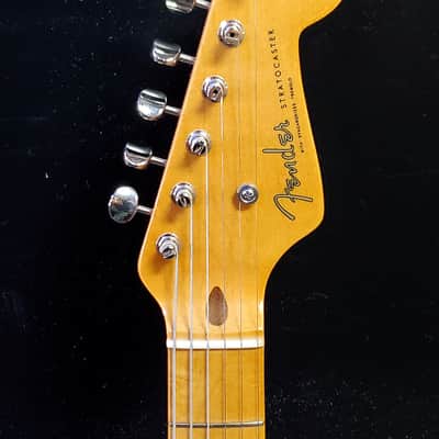 Fender 70th Anniversary American Vintage II '54 Stratocaster 2024 - 2-Color Sunburst image 5