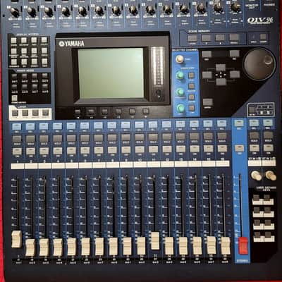 Yamaha 01V96 Digital Mixing Console image 3