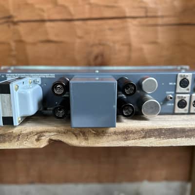 Retro Instruments Powerstrip 2010s - Gray image 2