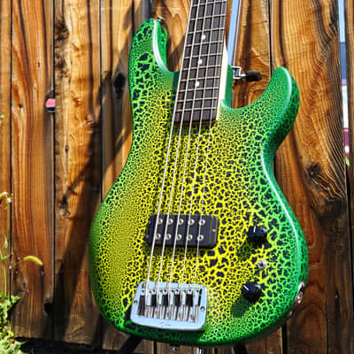 G&L USA Custom Shop Kiloton-5 Black Crinkle Over Yellow Greenburst 5-String Electric Bass Guitar w/ Deluxe Black Tolex Case (2025) image 2