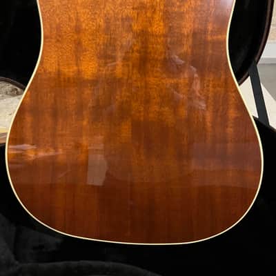 Gibson 125th Anniversary J-45 2019 CUSTOM SHOP Limited Edition - Autumn Burst image 7