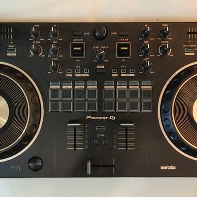 Pioneer DDJ-REV1 2-Channel DJ Controller 2022 - Present - Black image 1