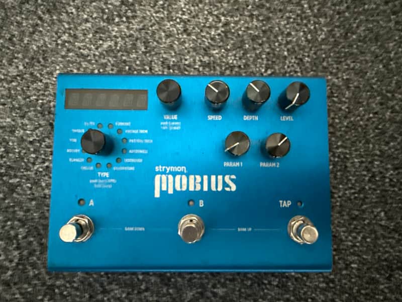 Strymon Mobius