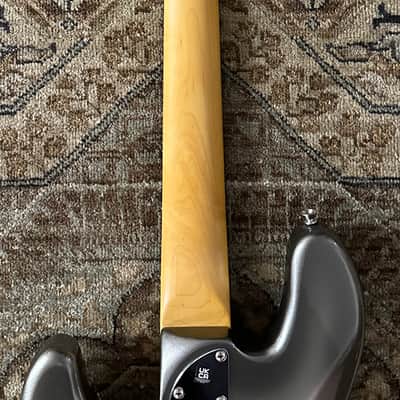 Fender American Professional II Jazz Bass in Mercury w/ Rosewood Fingerboard, Hardcase and Free Pro Setup image 11