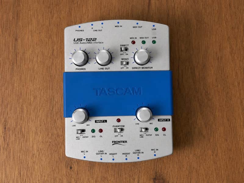 TASCAM US-122 USB Audio Interface 2000s - Silver and Blue image 1