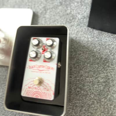 Laney Black Country Customs Monolith White / Red image 7