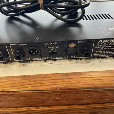 Aphex 204 Aural Exciter and Optical Big Bottom - Silver image 6