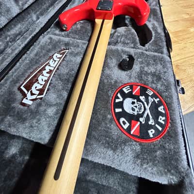 Kramer DIVER DOWN 84 TRIBUTE With PROTOTYPE DIVE PIRATE HARDSHELL CASE 2015 - DIVER DOWN image 13